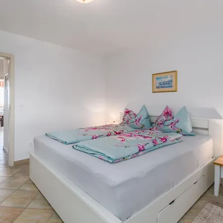Livija 4 * Porec