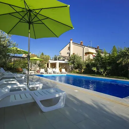 Apartment Livija 4 Mit Pool Und Meerblick *