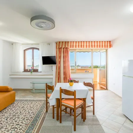 Livija 4 Mit Pool Und Meerblick Apartment